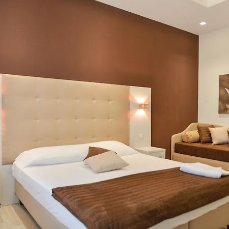 Your Rhome Rom Zimmer foto